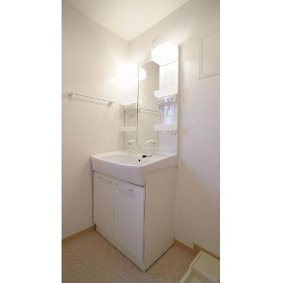 apartment 茨城県古河市桜町１番地１９号 

↓地図はこちらから