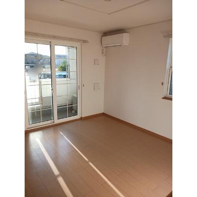 カーサセレーノ 101【管理NO：1-015263501-01010】 ★家具家電は申し込み後に搬入します★ ★2026年08月下旬入居可能★の物件写真2