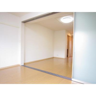 ソレアードパレス 103【管理NO：1-015978901-01030】 ★家具家電は申し込み後に搬入します 2026年08月下旬入居可能の物件写真2