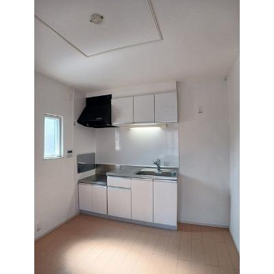 メイプル　ヴィラ 201【管理NO：1-018275401-02010】 ★家具家電は申し込み後に搬入します★ ★2026年09月中旬入居可能★の物件写真3