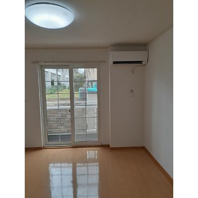 サンタクルス　Ｂ 103【管理NO：1-014902502-01030】 ★家具家電は申し込み後に搬入します 2026年08月下旬入居可能の物件写真2