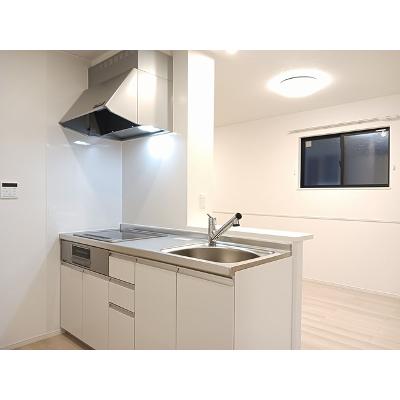 ベルフラワーＢ 101【管理NO：1-027406402-01010】 ★家具家電は申し込み後に搬入します★ ★2026年09月中旬入居可能★の物件写真3