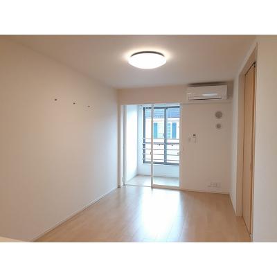 ドゥ・フレールⅠ 202【管理NO：1-025308001-02020】 ★家具家電は申し込み後に搬入します★ ★2026年10月中旬入居可能★の物件写真2