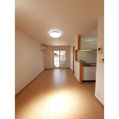 ブランリス 104【管理NO：1-014503501-01040】 ★家具家電は申し込み後に搬入します★ ★2026年09月上旬入居可能★の物件写真2