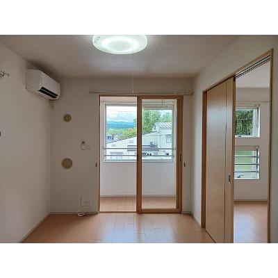 サクラヒルズ　Ⅱ 202【管理NO：1-017194801-02020】 ★家具家電は申し込み後に搬入します★の物件写真2