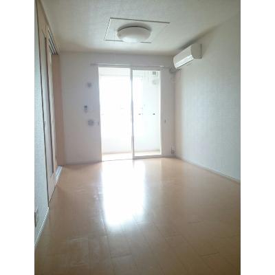 カ－サ・ポポラ－レ 203【管理NO：1-017154901-02030】 ★家具家電は申し込み後に搬入します★ ★2026年08月下旬入居可能★の物件写真2