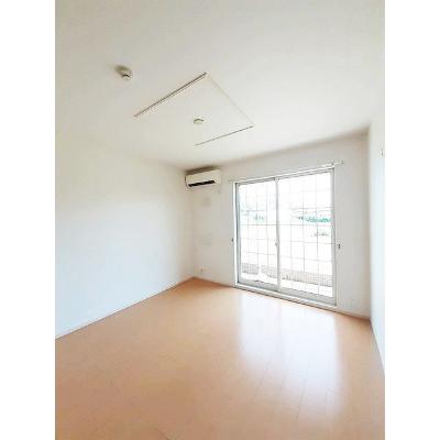 プリムラ　Ｋ・Ｍ 104【管理NO：1-018101501-01040】 ★家具家電は申し込み後に搬入します★ ★2026年10月中旬入居可能★の物件写真2