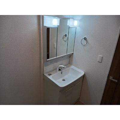 ＨＩＬＡＲＩＯＵＳ　Ⅲ 102【管理NO：1-028107701-01020】 ★家具家電は申し込み後に搬入します★ ★2026年10月中旬入居可能★の物件写真6