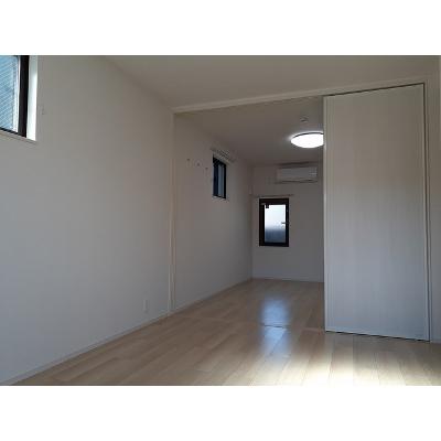 コンテ　Ｍ 201【管理NO：1-025686601-02010】 ★家具家電は申し込み後に搬入します 2026年08月下旬入居可能の物件写真2