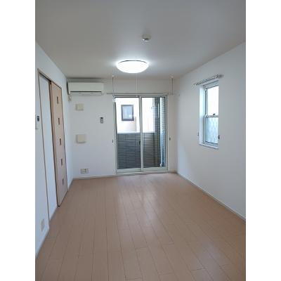 クレセール聖蹟 121【管理NO：1-018712901-01010】 ★家具家電は申し込み後に搬入します★ ★2026年09月中旬入居可能★の物件写真2