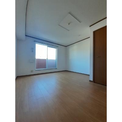プロヴァンス 202【管理NO：1-011595301-02020】 ★家具家電は申し込み後に搬入します 2026年11月上旬入居可能の物件写真2
