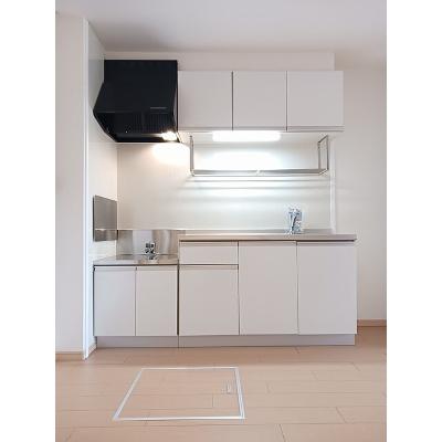 コスモス 102【管理NO：1-016360201-01020】 ★家具家電は申し込み後に搬入します★ ★2026年08月下旬入居可能★の物件写真3