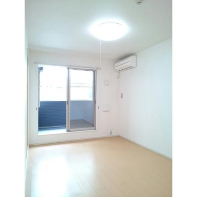 リバティ　エイト 205【管理NO：1-017617501-02040】 ★家具家電は申し込み後に搬入します 2026年08月下旬入居可能の物件写真2