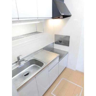 グランツ 102【管理NO：1-015839801-01020】 ★家具家電は申し込み後に搬入します★の物件写真3