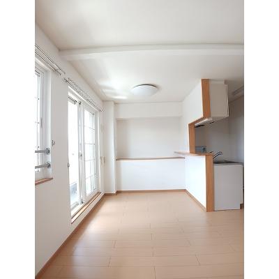 ＦＩＮＥ２０ 202【管理NO：1-015136901-02020】 ★家具家電は申し込み後に搬入します★の物件写真2