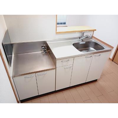 ハピネス 202【管理NO：1-015150401-02020】 ★家具家電は申し込み後に搬入します 2026年09月中旬入居可能の物件写真3