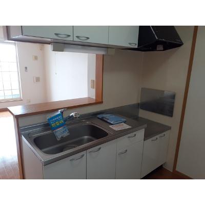 ラフィネⅡ 203【管理NO：1-014443702-02030】 ★家具家電は申し込み後に搬入します 2026年09月上旬入居可能の物件写真3
