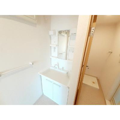 エストレア 201【管理NO：1-020794101-02010】 ★家具家電は申し込み後に搬入します 2026年08月下旬入居可能の物件写真6