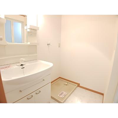 ファミール松坂 301【管理NO：1-012651101-03010】 ★家具家電は申し込み後に搬入します★ ★2026年11月中旬入居可能★の物件写真6