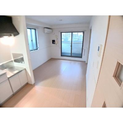 モデッサ東山 301【管理NO：1-020386901-03010】 ★家具家電は申し込み後に搬入します★の物件写真2