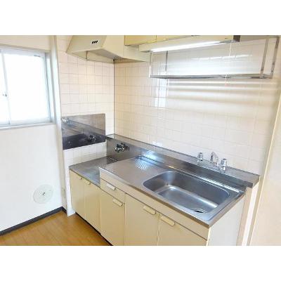 サザンクロス 201【管理NO：1-005260701-02010】 ★家具家電は申し込み後に搬入します 2026年08月下旬入居可能の物件写真3
