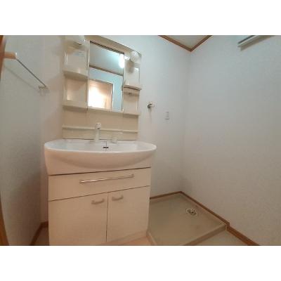 エーデルⅡ 202【管理NO：1-013204901-02020】 ★家具家電は申し込み後に搬入します★の物件写真6