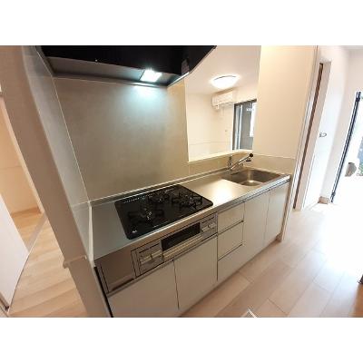 オイコスオニロ田井 103【管理NO：1-026278001-01030】 ★家具家電は申し込み後に搬入します★の物件写真3