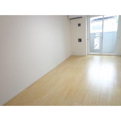メゾン　カルム 102【管理NO：1-021267701-01020】 ★家具家電は申し込み後に搬入します★ ★2026年09月中旬入居可能★の物件写真2