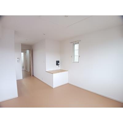 スマート　ハズ 215【管理NO：1-017596201-02120】 ★家具家電は申し込み後に搬入します★の物件写真2