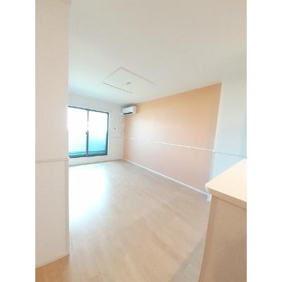 コンソラトゥール 206【管理NO：1-021785701-02050】 ★家具家電は申し込み後に搬入します★ ★2026年10月中旬入居可能★の物件写真2