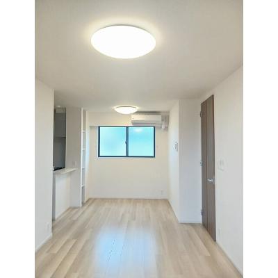 サンリットⅡ　（和歌山市内原） 201【管理NO：1-027291602-02010】 ★家具家電は申し込み後に搬入します★ ★2026年09月下旬入居可能★の物件写真2