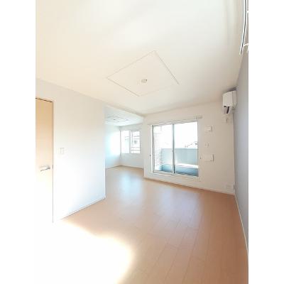 藍らんどこくふＣ 201【管理NO：1-021138601-02010】 ★家具家電は申し込み後に搬入します★の物件写真2