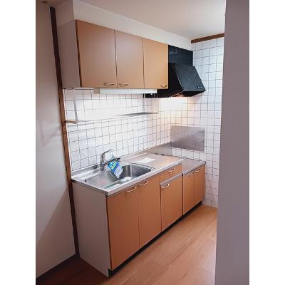 ソレアード　高岡 102【管理NO：1-011523501-01020】 ★家具家電は申し込み後に搬入します 2026年08月上旬入居可能の物件写真3