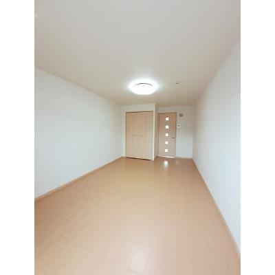 アルディエンテ 202【管理NO：1-019348001-02020】 ★家具家電は申し込み後に搬入します★の物件写真2