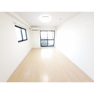 アンジュラピス 701【管理NO：1-022443001-07010】 ★家具家電は申し込み後に搬入します★ ★2026年10月上旬入居可能★の物件写真2