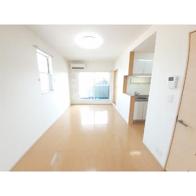 ハピネスシンシア 201【管理NO：1-017169601-02010】 ★家具家電は申し込み後に搬入します★ ★2026年09月上旬入居可能★の物件写真2