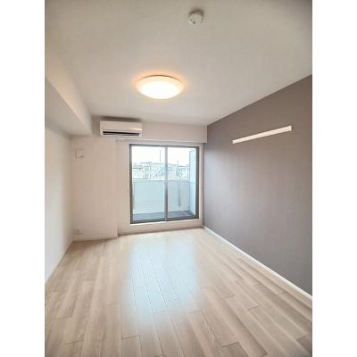 ローズメヌエット 203【管理NO：1-026137601-02030】 ★家具家電は申し込み後に搬入します★の物件写真2