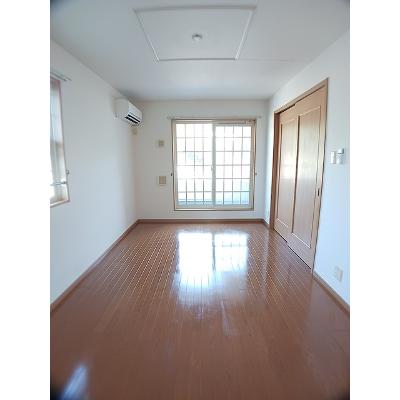 フィオーレＡ 205【管理NO：1-014110101-02050】 ★家具家電は申し込み後に搬入します★の物件写真2