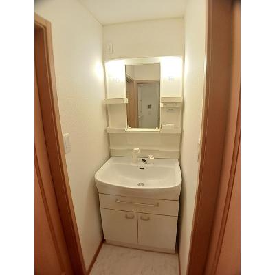 アルルＡ 203【管理NO：1-014352301-02030】 ★家具家電は申し込み後に搬入します★の物件写真6