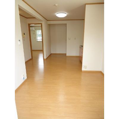 サニーハイツＤ 203【管理NO：1-012167004-02030】 ★家具家電は申し込み後に搬入します★ ★2026年09月中旬入居可能★の物件写真2