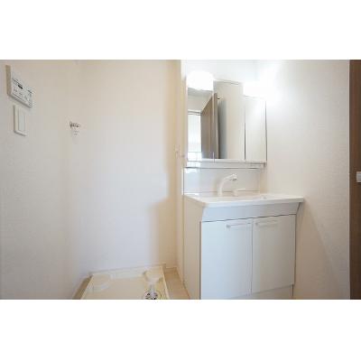ランコントルⅡ 101【管理NO：1-026451402-01010】 ★家具家電は申し込み後に搬入します★の物件写真6