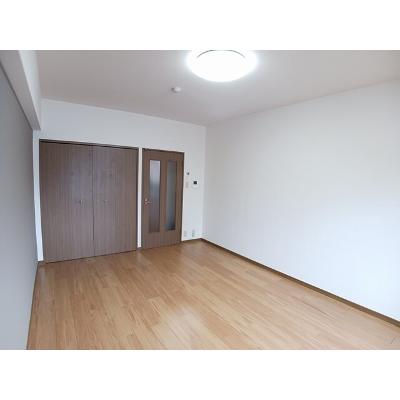 エンゼルパレス古賀 402【管理NO：1-009431801-04020】 ★家具家電は申し込み後に搬入します 2026年08月下旬入居可能の物件写真2