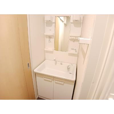 サマーガルデン 103【管理NO：1-022633901-01030】 ★家具家電は申し込み後に搬入します★の物件写真6