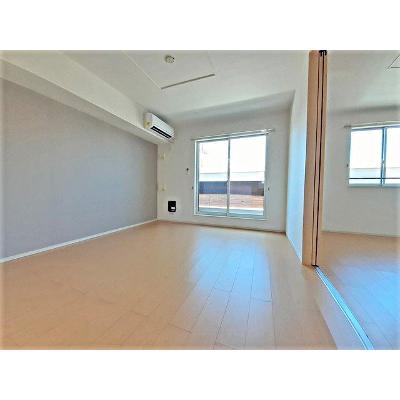 プリムラ 203【管理NO：1-019221202-02030】 ★家具家電は申し込み後に搬入します★ ★2026年09月上旬入居可能★の物件写真2