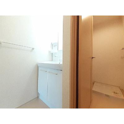 プリムラ 203【管理NO：1-019221202-02030】 ★家具家電は申し込み後に搬入します★ ★2026年09月上旬入居可能★の物件写真6