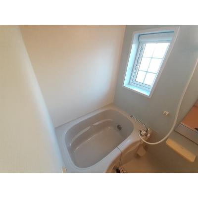 クラールＢ 102【管理NO：1-015628702-01020】 ★家具家電は申し込み後に搬入します★の物件写真4