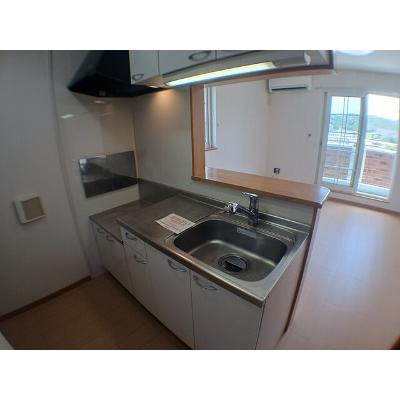 サンモールヒルズ 201【管理NO：1-014869901-02010】 ★家具家電は申し込み後に搬入します★ ★2026年09月上旬入居可能★の物件写真3