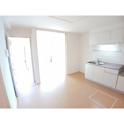 サニーガーデン新町 101【管理NO：1-017413701-01010】 ★家具家電は申し込み後に搬入します 2026年08月下旬入居可能の物件写真2