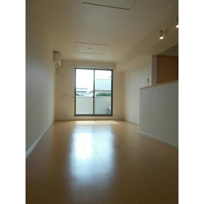 トゥインクル 102【管理NO：1-020152301-01020】 ★家具家電は申し込み後に搬入します 2026年08月下旬入居可能の物件写真2