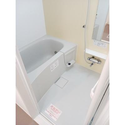 パーシモン　フィールド　Ⅱ　Ａ 202【管理NO：1-022307901-02020】 ★家具家電は申し込み後に搬入します 2026年09月中旬入居可能の物件写真4